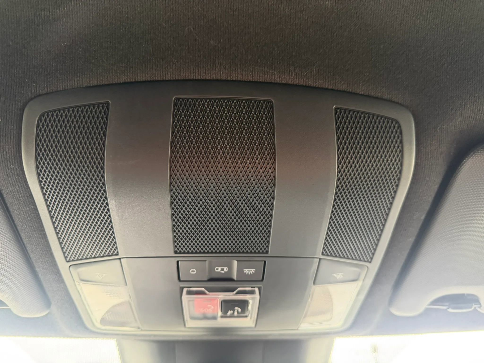 Used 2022 Mitsubishi Eclipse Cross AWD image 32