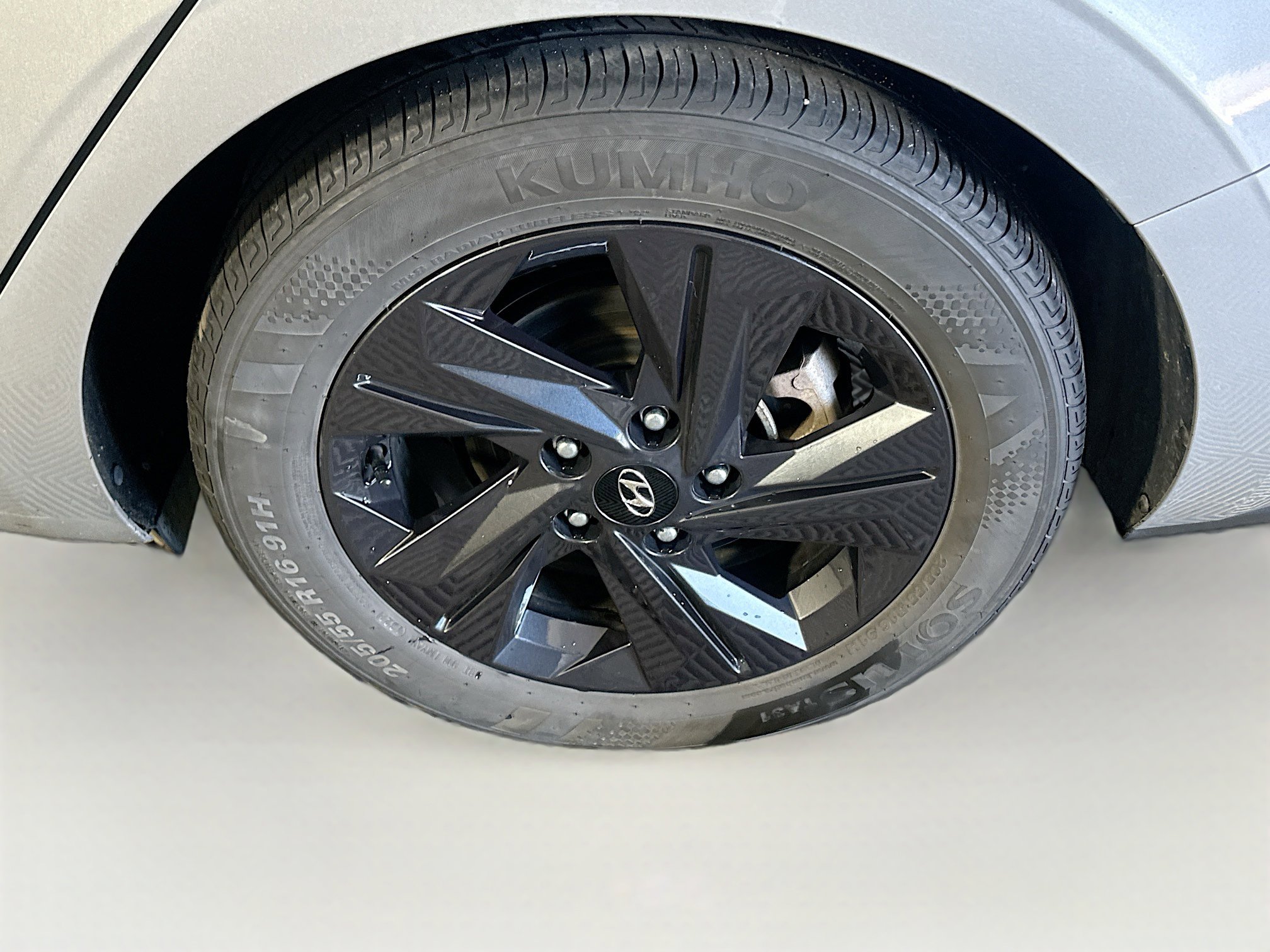 Used 2023 Hyundai Elantra SEL image 11