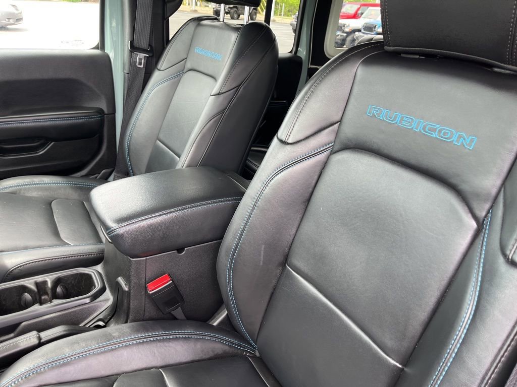 Used 2024 Jeep Wrangler Unlimited Rubicon 4xe AWD/4WD image 5