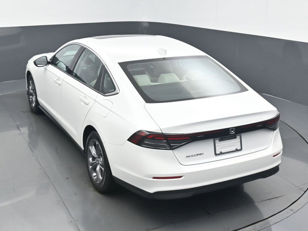 Certified 2024 Honda Accord EX image 18
