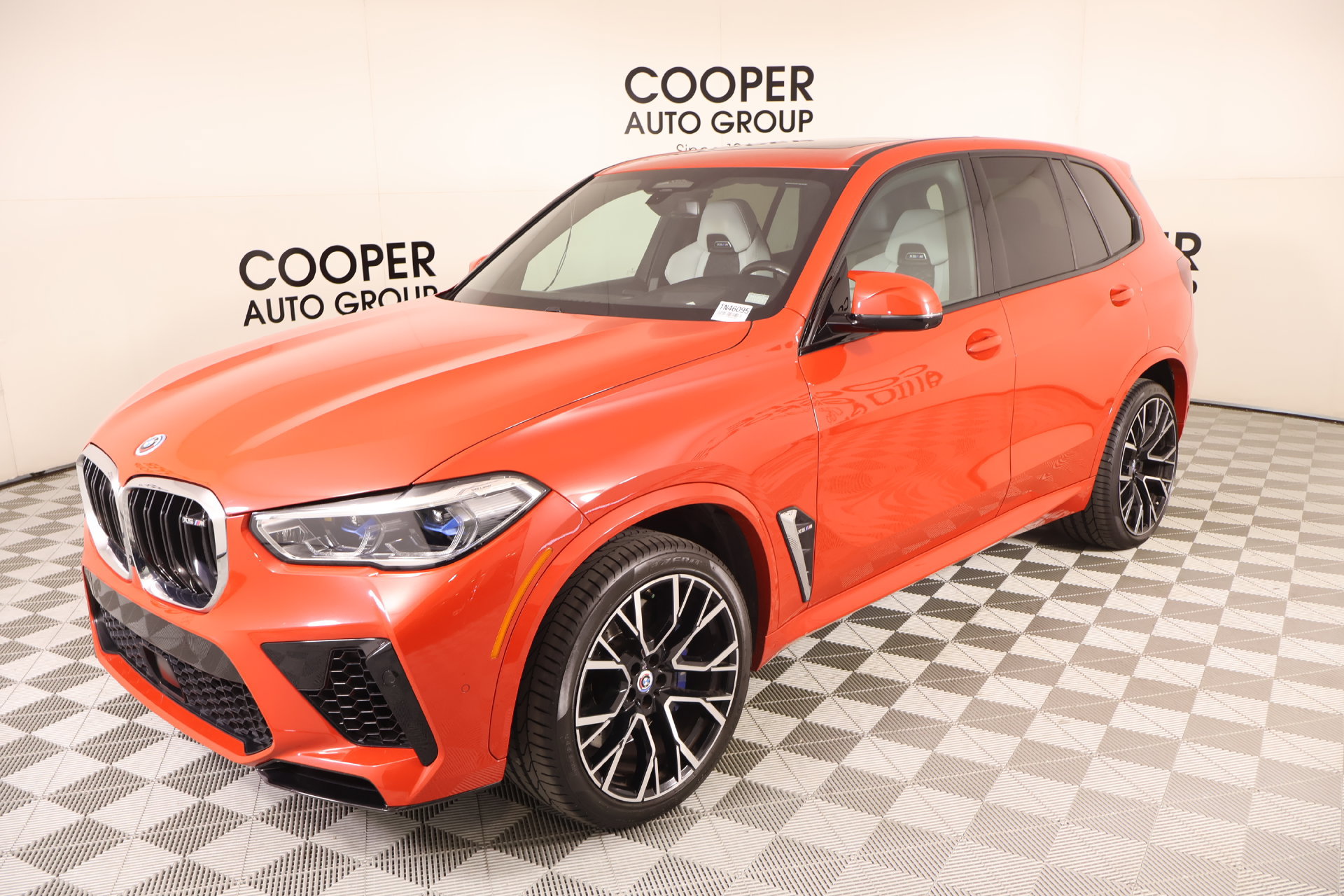 Used 2023 BMW X5 M w/ Executive Package AWD/4WD image 11