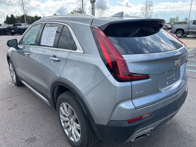 Used 2023 Cadillac XT4 Premium Luxury w/ Cold Weather Package AWD/4WD image 7