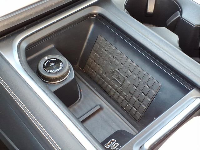 Used 2025 Ford Expedition Max Platinum image 12