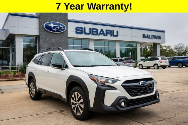 Certified 2025 Subaru Outback Premium AWD/4WD image 1
