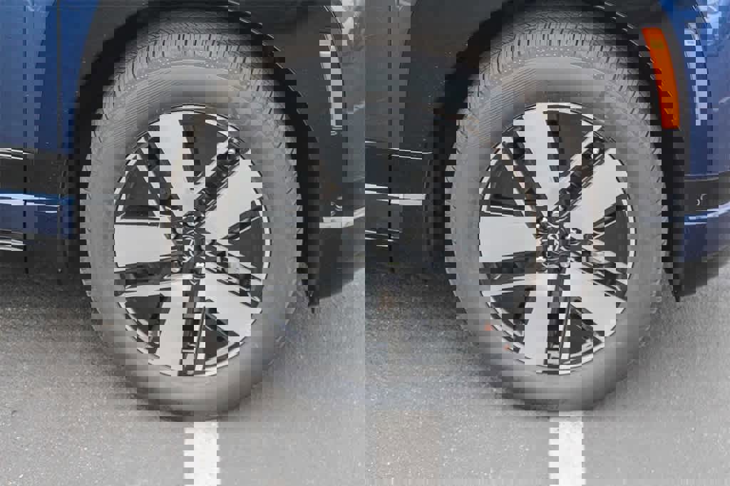 New 2026 Hyundai Ioniq 9 SEL image 9