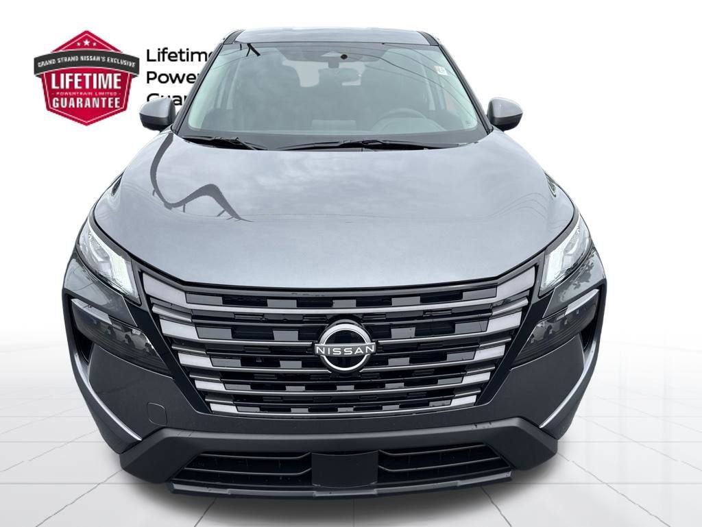 New 2026 Nissan Rogue SV FWD image 2