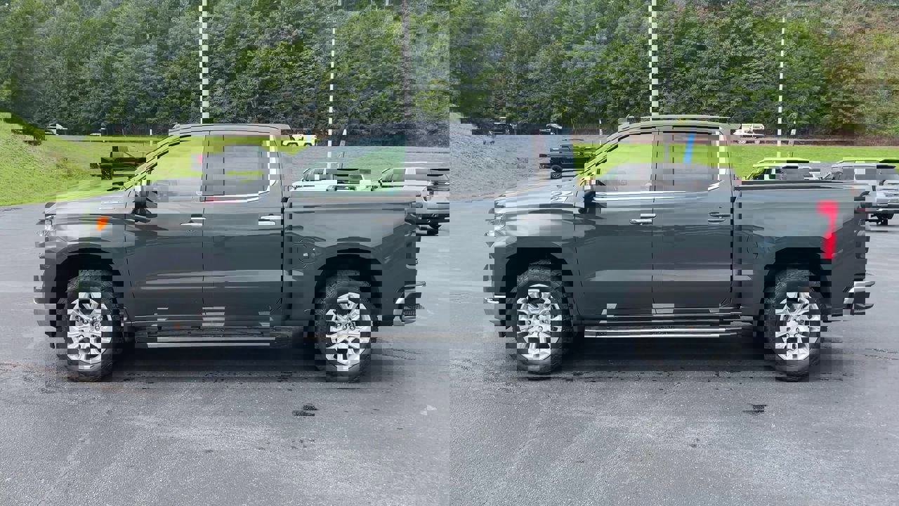 New 2026 Chevrolet Silverado 1500 LTZ w/ LTZ Premium Package image 41