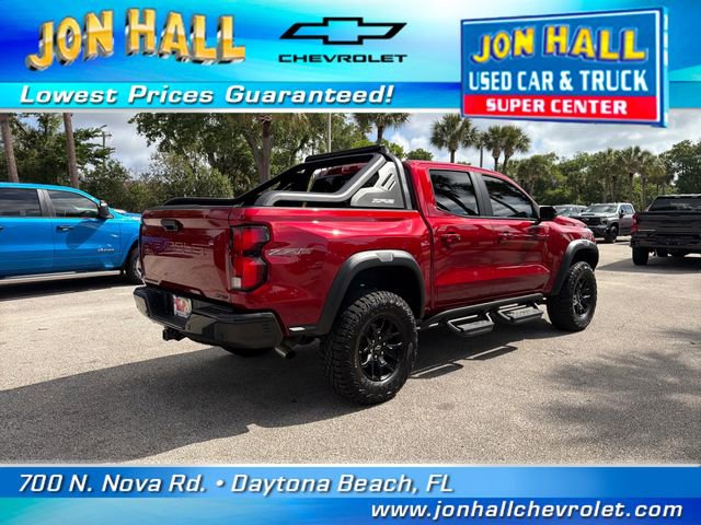 Used 2025 Chevrolet Colorado ZR2 w/ Midnight Edition AWD/4WD image 13