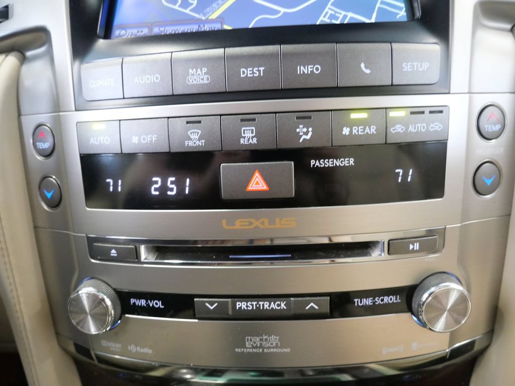 Used 2014 Lexus LX 570 4WD image 23