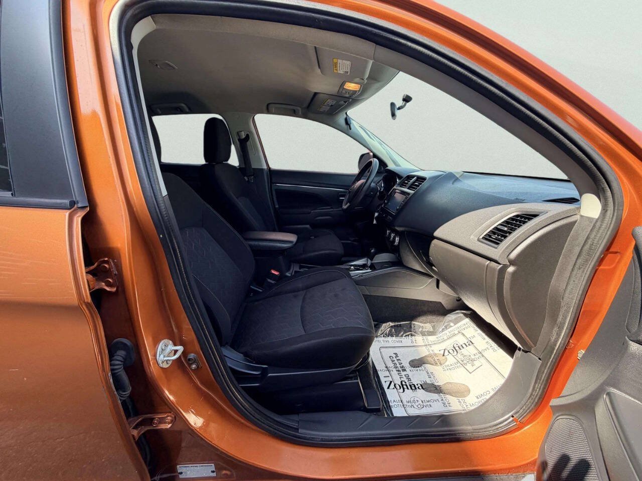 Used 2020 Mitsubishi Outlander Sport ES FWD image 27