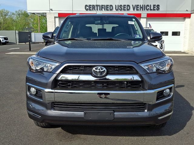 Used 2018 Toyota 4Runner Limited AWD/4WD image 2