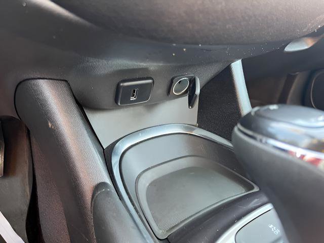 Used 2018 Chevrolet Malibu LT image 20