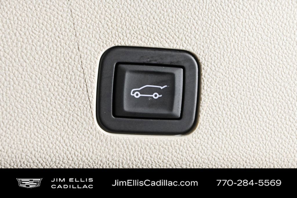 Used 2025 Cadillac Escalade Sport Platinum w/ LPO, Floor Liner Package image 39