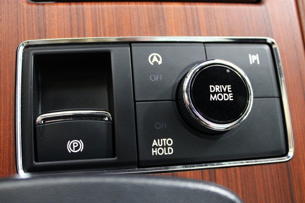 Used 2024 Lincoln Navigator L Reserve AWD/4WD image 53