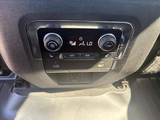 Used 2023 Chevrolet Tahoe LT w/ Luxury Package AWD/4WD image 20