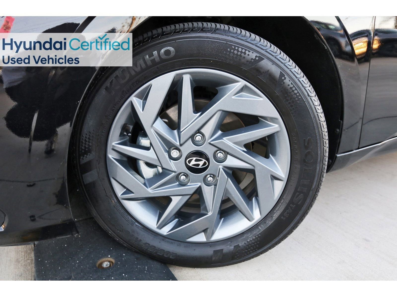 Certified 2025 Hyundai Elantra Blue image 31