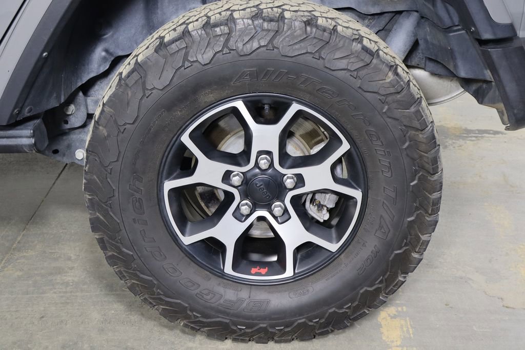 Used 2023 Jeep Wrangler Rubicon w/ LED Lighting Group image 39