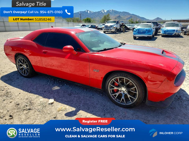 Used 2015 Dodge Challenger SRT w/ Technology Group RWD image 5