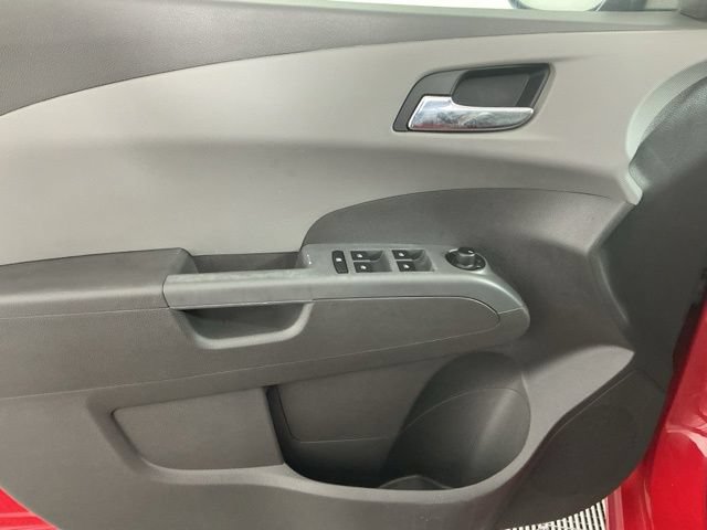 Used 2012 Chevrolet Sonic LT FWD image 7