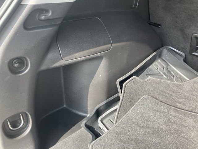 Used 2021 GMC Terrain SLT w/ Elevation Edition image 39