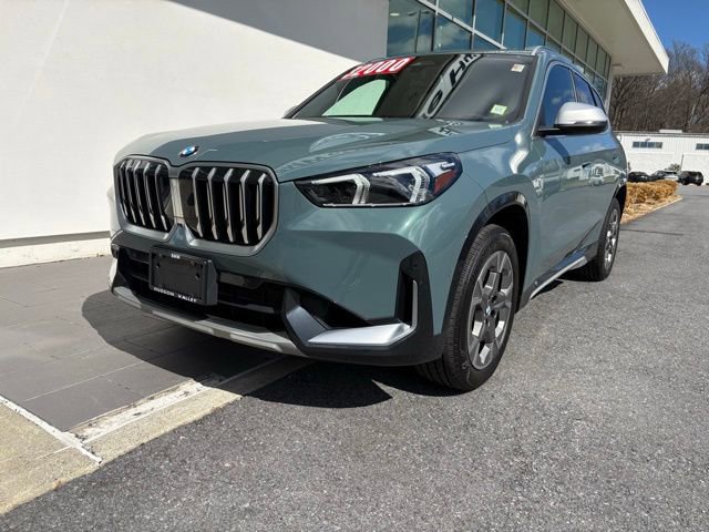 Used 2023 BMW X1 xDrive28i image 3