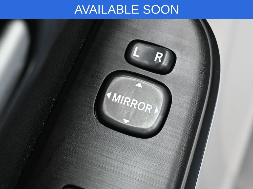 Used 2012 Toyota Camry LE FWD image 12