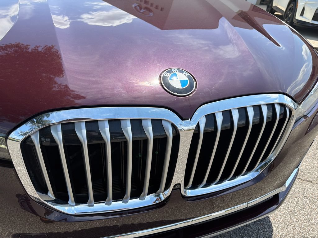 Used 2022 BMW X7 xDrive40i w/ Executive Package AWD/4WD image 17
