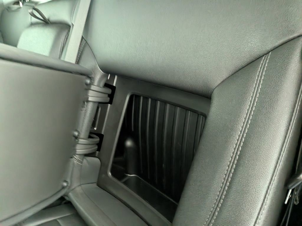 Used 2022 Chevrolet Silverado 1500 LT Trail Boss w/ LT Trail Boss Premium Package AWD/4WD image 33