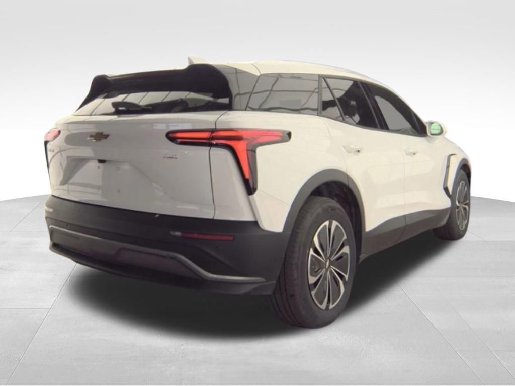 Used 2024 Chevrolet Blazer EV LT AWD/4WD image 4