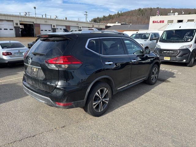 Used 2017 Nissan Rogue SL w/ SL Premium Package image 6