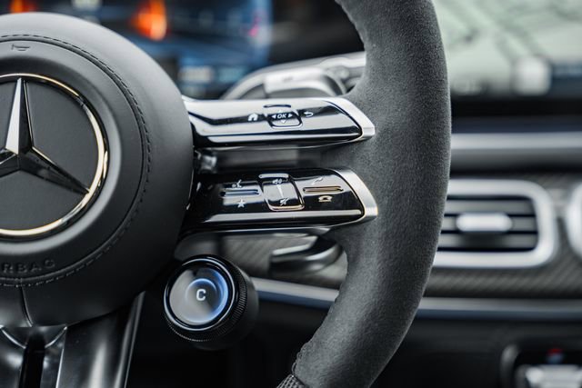 New 2026 Mercedes-Benz GLS 63 AMG 4MATIC image 32