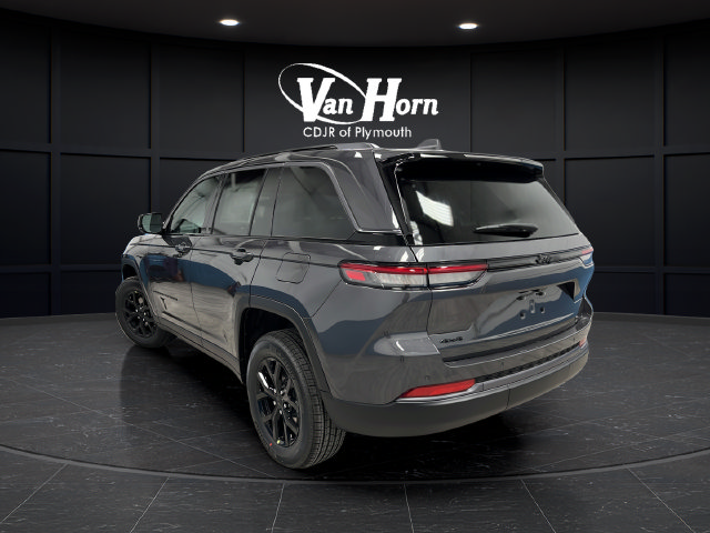 New 2026 Jeep Grand Cherokee Altitude AWD/4WD image 5