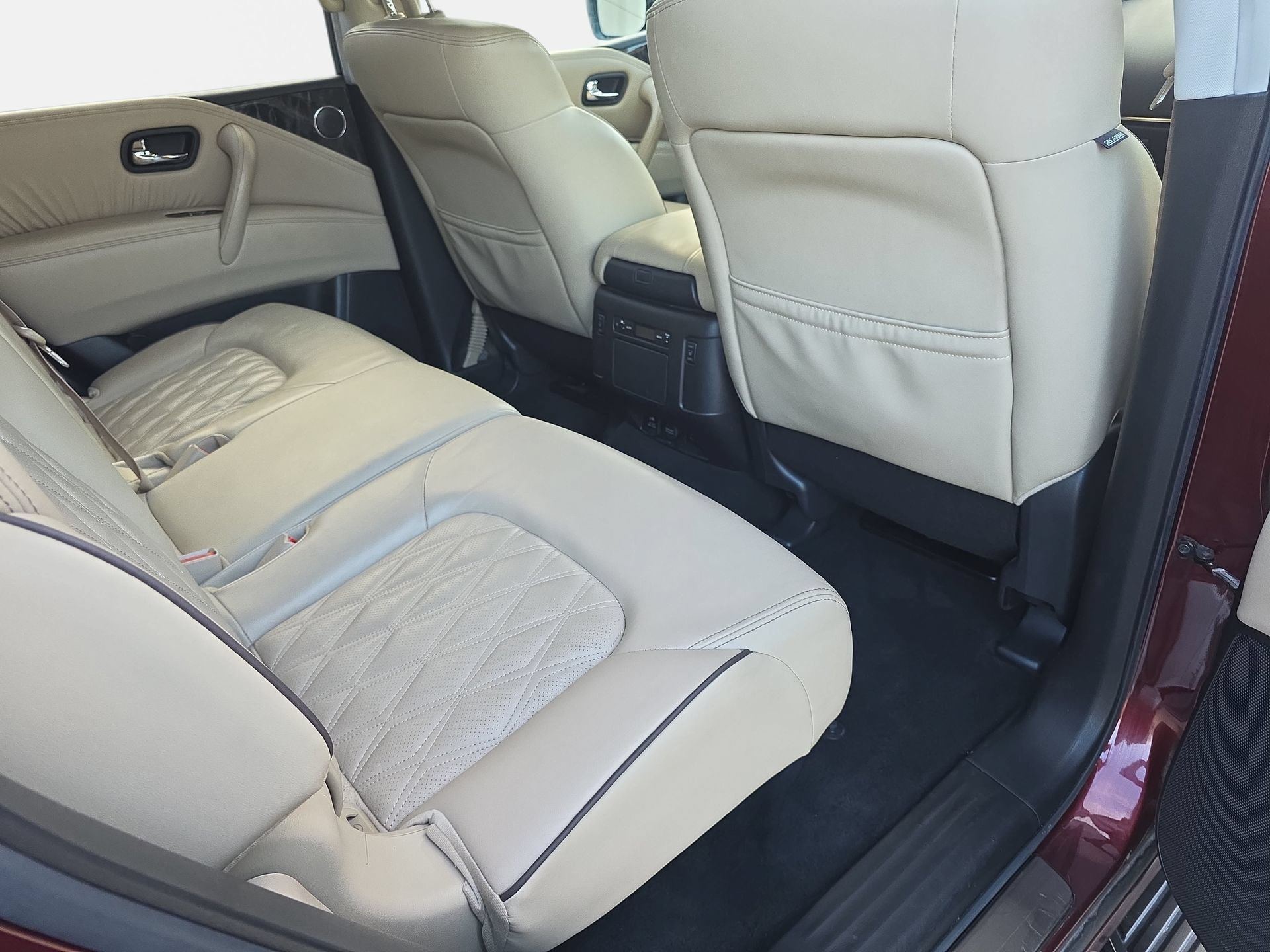 Used 2021 Nissan Armada Platinum AWD/4WD image 11