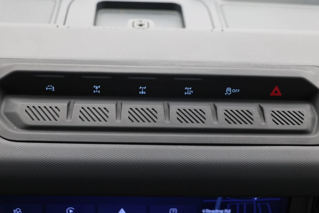 Used 2025 Ford Bronco Badlands AWD/4WD image 26