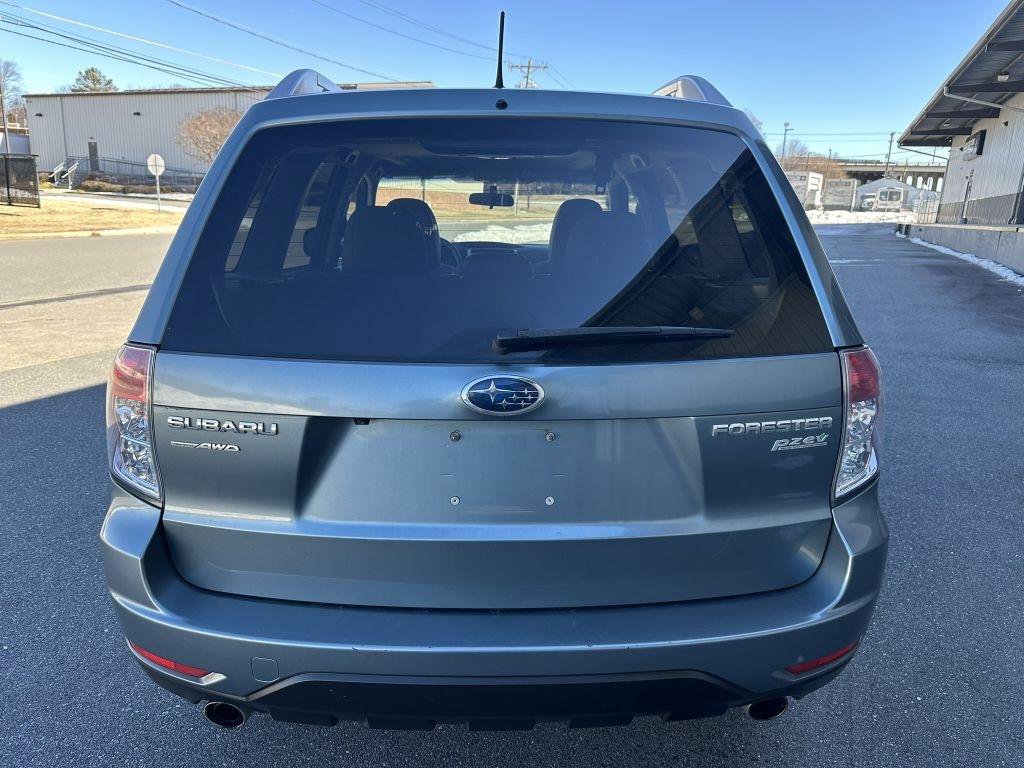 Used 2011 Subaru Forester 2.5X Touring AWD/4WD image 3