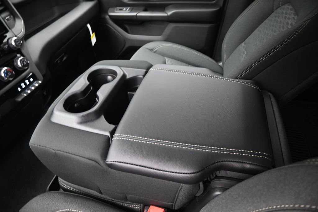 New 2026 RAM 1500 Classic Warlock AWD/4WD image 33