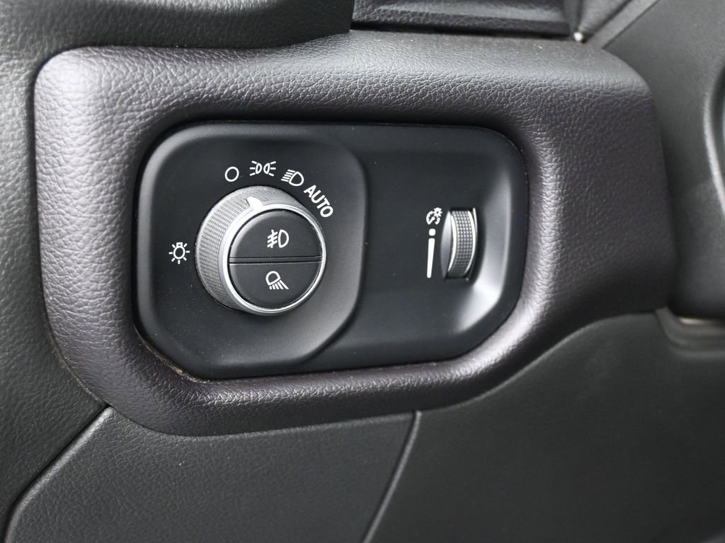 Used 2024 RAM 2500 Big Horn w/ Off Road Package image 14