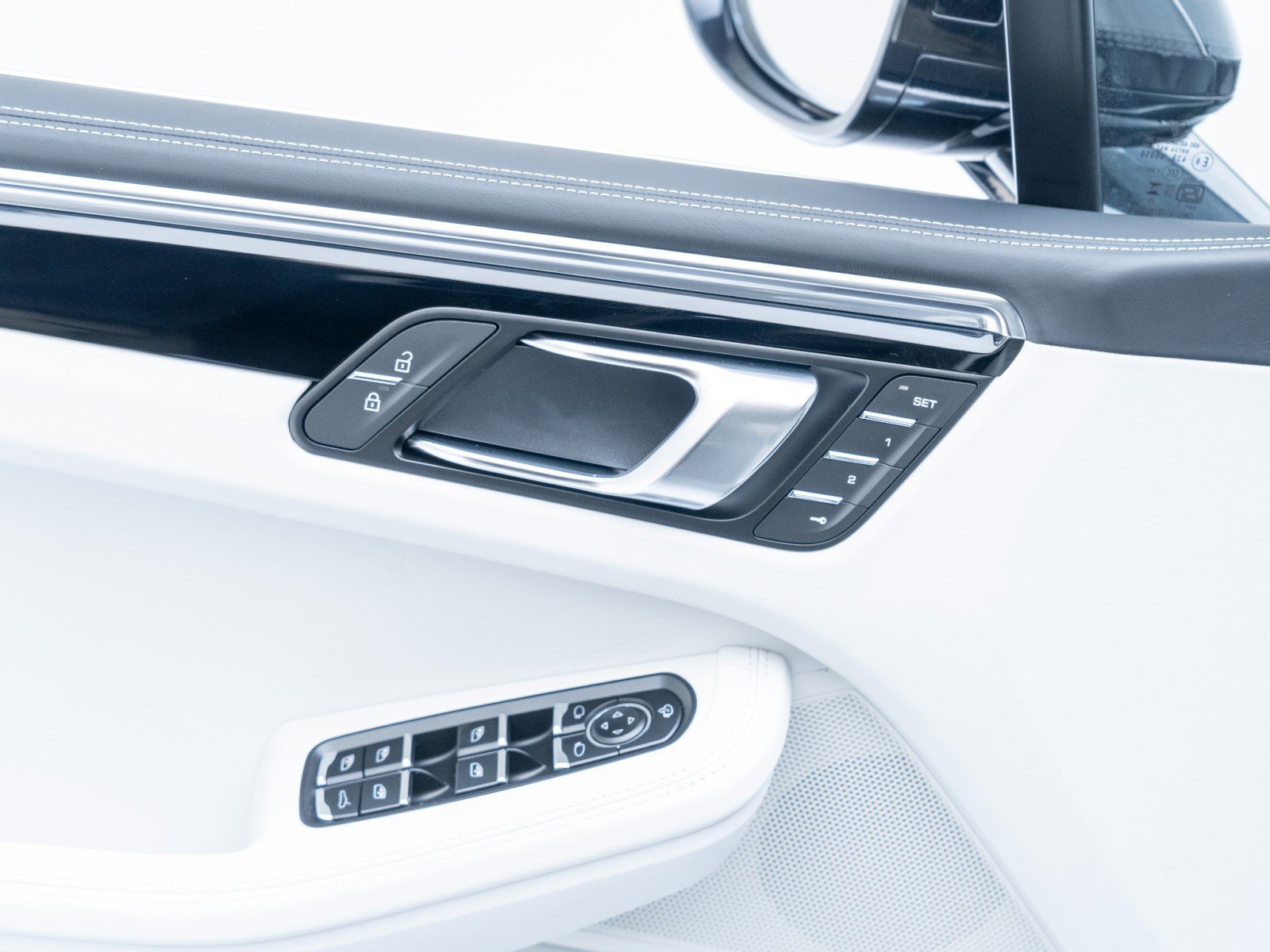 New 2026 Porsche Macan S AWD/4WD image 25