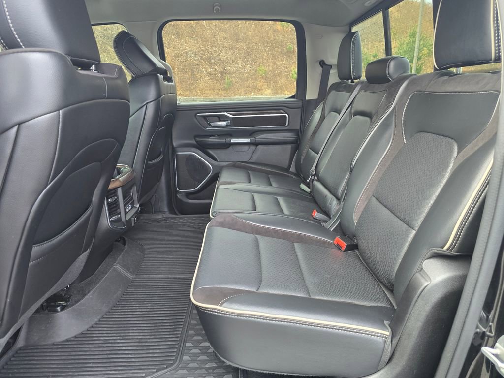 Used 2022 RAM 1500 Laramie image 10