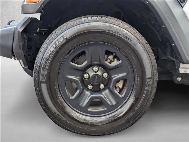 Used 2023 Jeep Wrangler Sport image 22