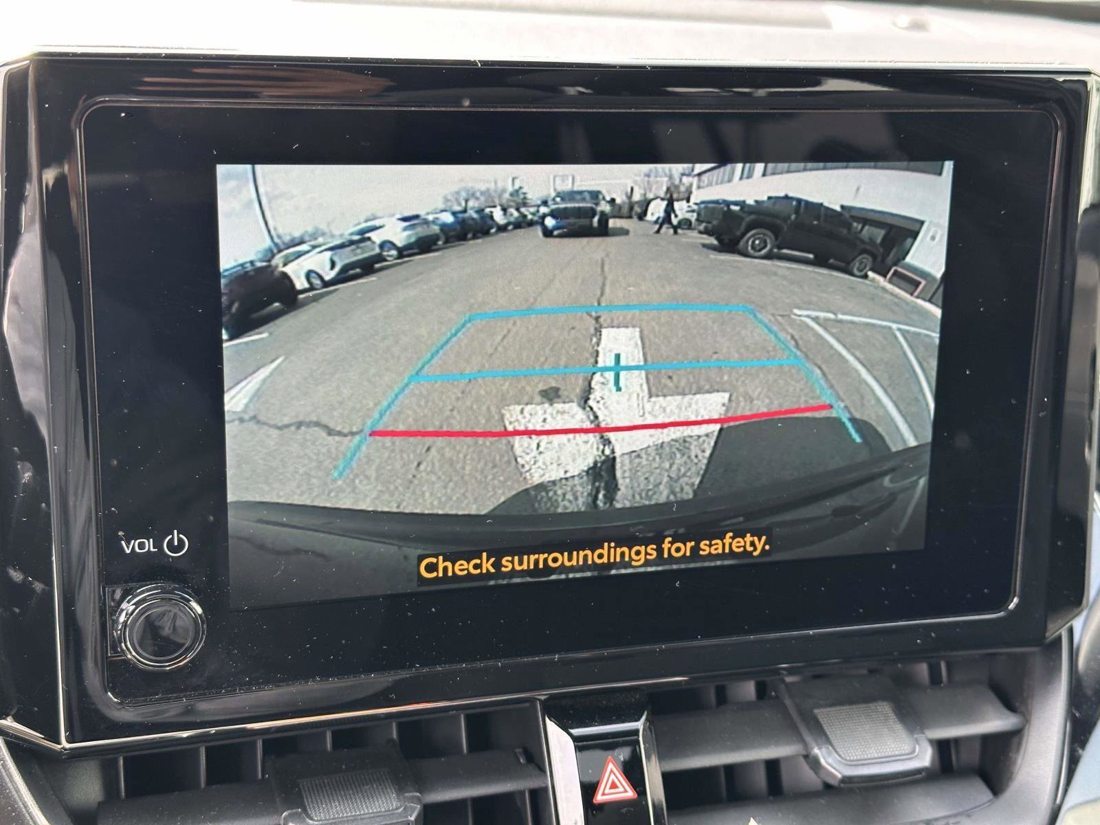 Used 2024 Toyota Corolla Cross AWD Hybrid image 24