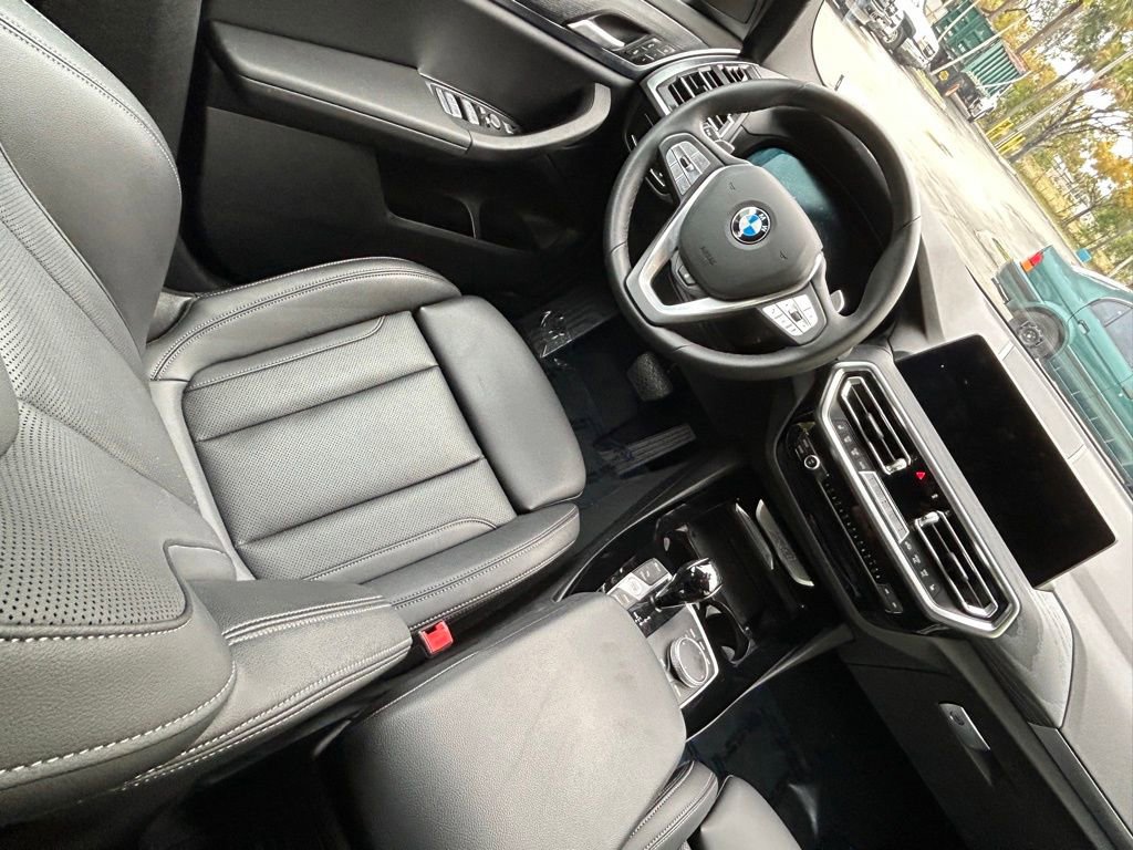 Used 2024 BMW X3 xDrive30i image 9