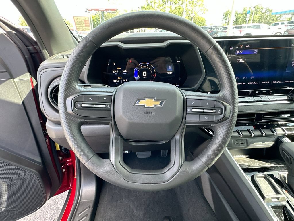 Used 2026 Chevrolet Colorado W/T w/ WT Custom Package RWD image 11