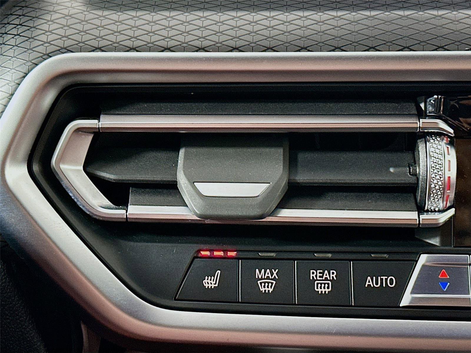 Used 2023 BMW X3 xDrive30i w/ M Sport Package image 20