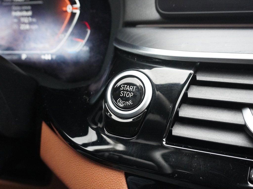 Used 2023 BMW 540i xDrive w/ Premium Package image 54