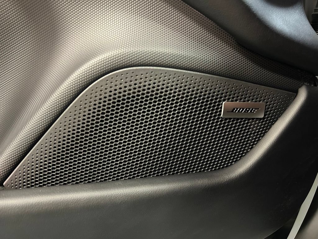 Certified 2025 Porsche Taycan AWD/4WD image 12