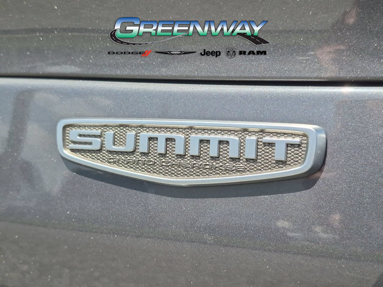 Used 2022 Jeep Grand Cherokee L Summit AWD/4WD image 29