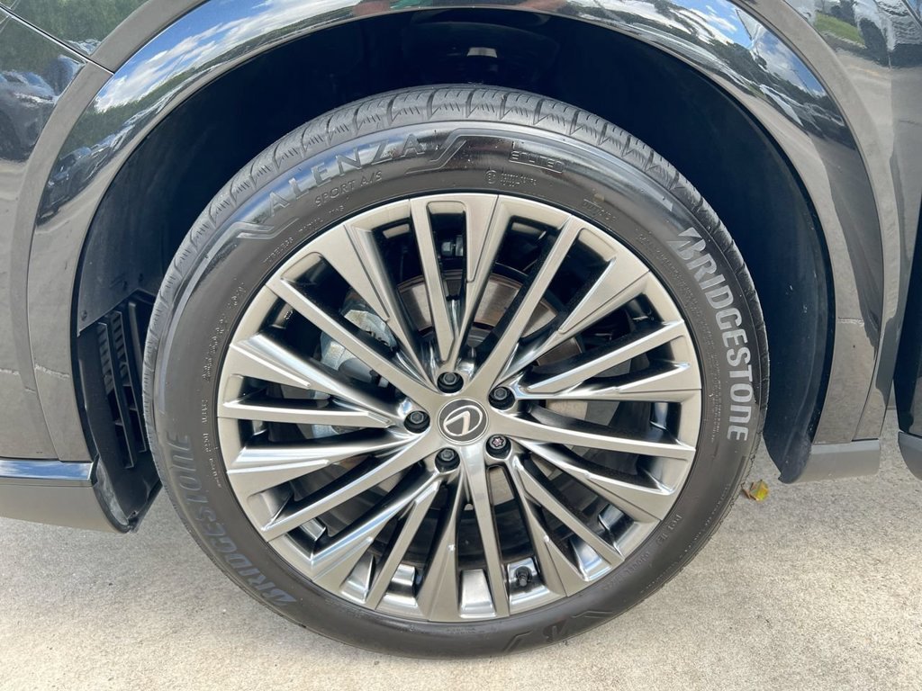 Certified 2025 Lexus RX 450h AWD w/ Convenience Package image 9