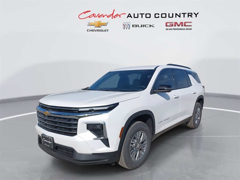 New 2025 Chevrolet Traverse LT w/ Enhanced Driving Package