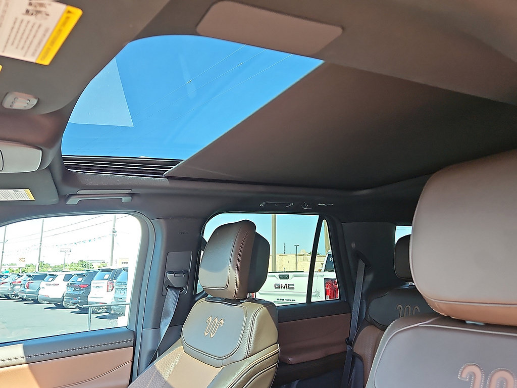 Used 2026 Ford Expedition King Ranch AWD/4WD image 13